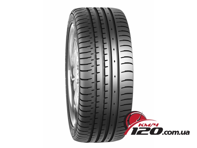 Accelera PHI 235/40 R19