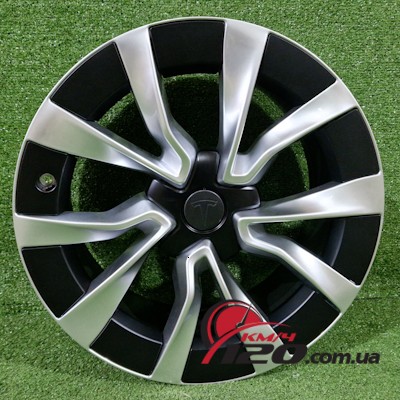 Replica (2117) 8.5x18 5x114.3